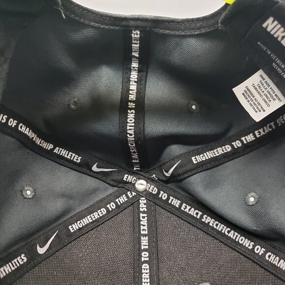 Nike True Camo Neon Yellow Logo Snapback Adjustable Baseball Cap Hat - Picture 9 of 16